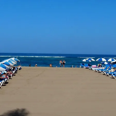 Beachfront In Playa De Canteras Appartamento Las Palmas de Gran Canaria